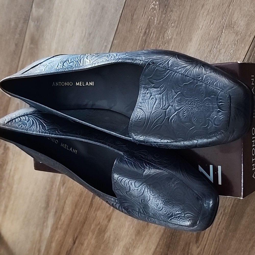 Antonio melani EUC flats